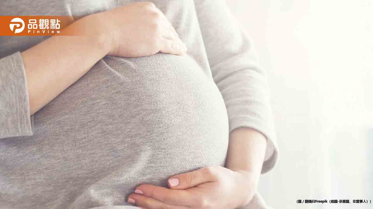 懷孕了卻不見胎兒！就醫檢查竟然「寄生在母親肝臟」