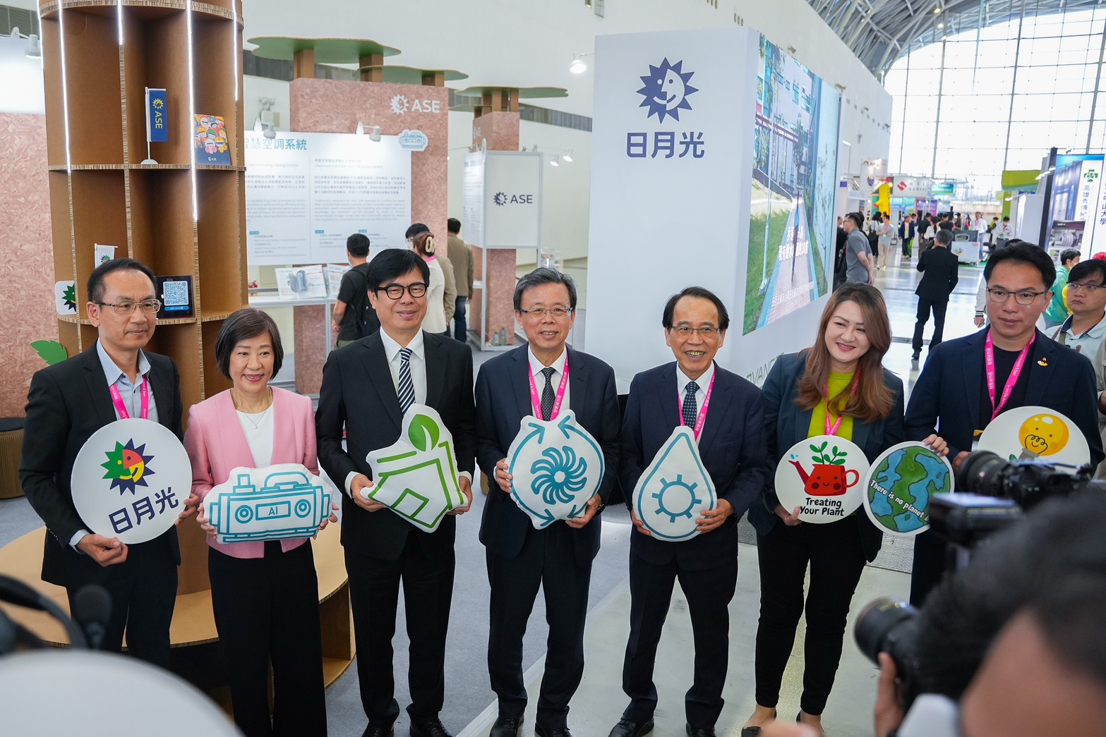 高雄智慧城市展展現AI節能實力　日月光攜手供應鏈啟動智慧淨零