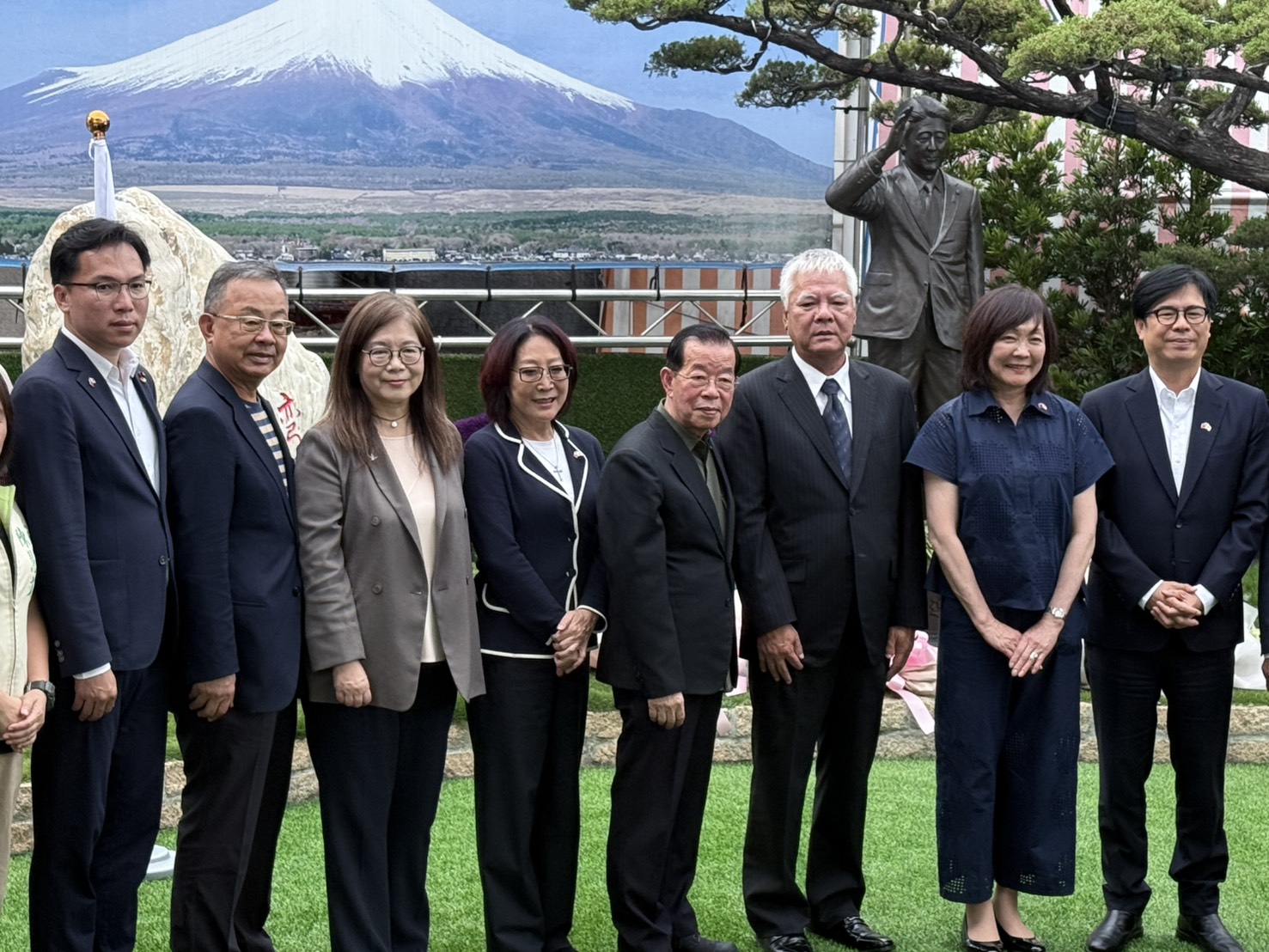  安倍夫人造訪紅毛港保安堂，林智鴻：感念安倍對台關懷